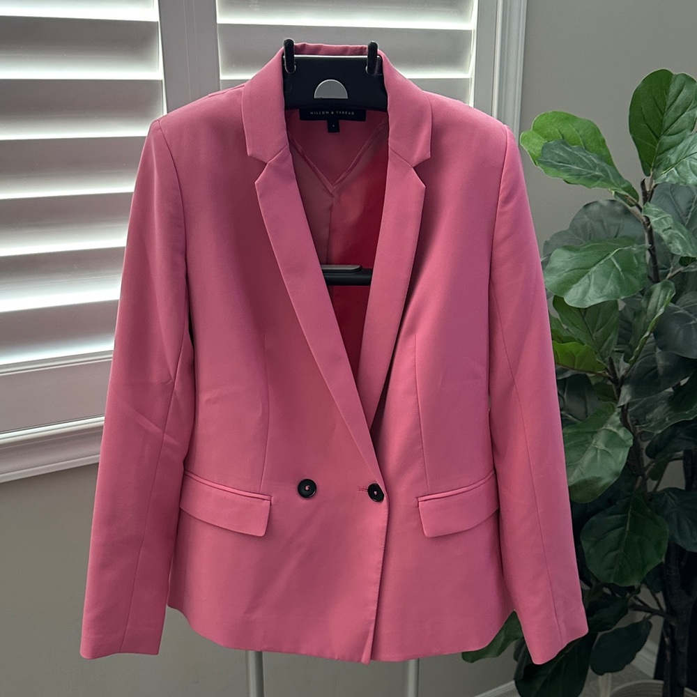 Elegant Pink Women's Blazer